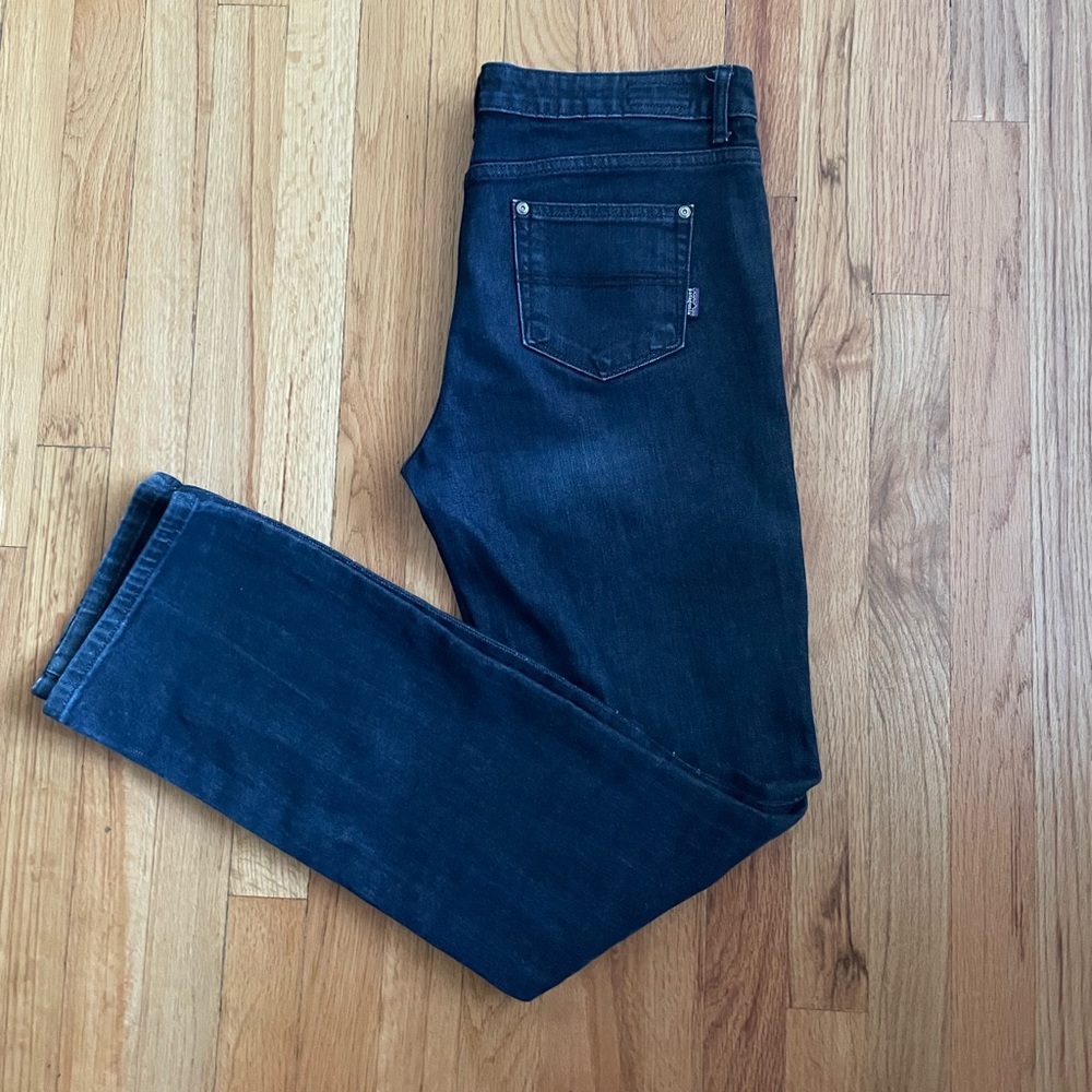 Women's Low-Rise Straight Jeans - 31